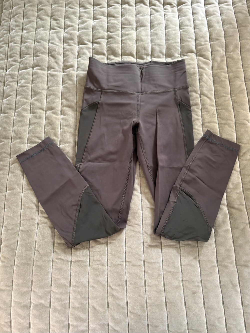 lululemon athletica High-Rise Leggings in Charcoal and Brown